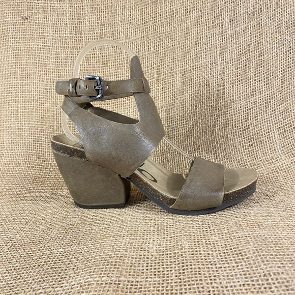 OTBT sandals sling back ankle strap open toe block high heels leather sz 8 M - Picture 6 of 10
